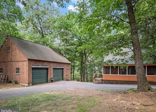 Property at 228 Atwood Dr, Gerrardstown, WV 25420, 2 beds, 1.5 baths