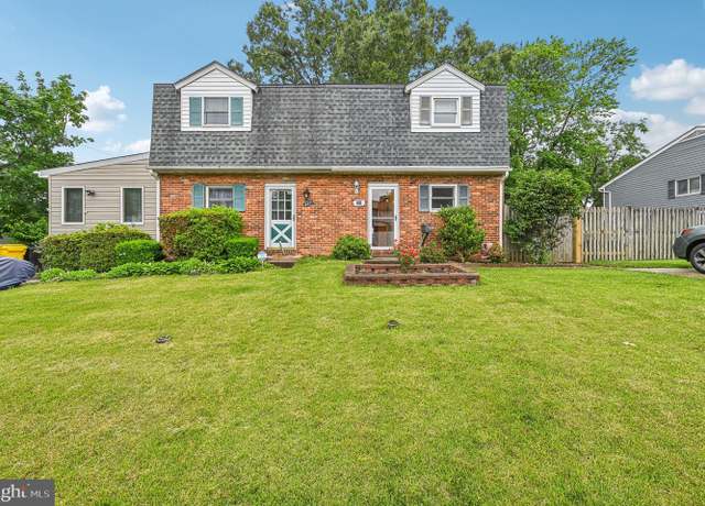 Property at 225 Dunlap Rd, Pasadena, MD 21122, 3 beds, 1.5 baths