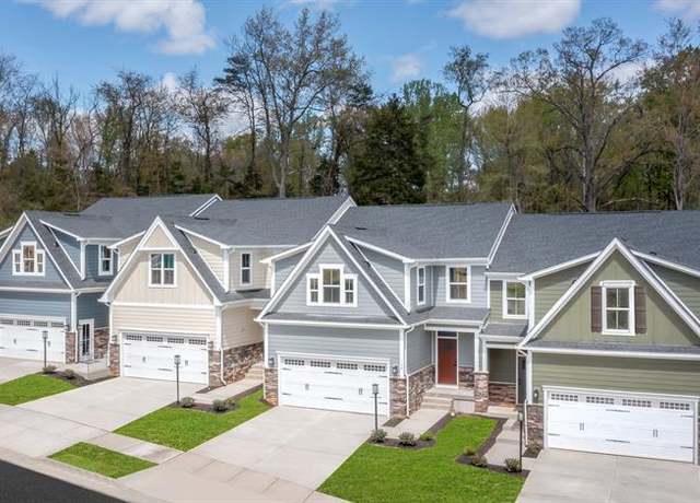 Property at 5250 Helton Dr, Sykesville, MD 21784, 3 beds, 3.5 baths