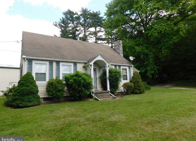 Property at 1354 W Jarrettsville Rd, Forest Hill, MD 21050, 3 beds, 2 baths