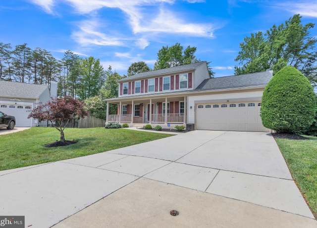 Property at 4400 Tuskeegee Pl, Clinton, MD 20735, 4 beds, 3.5 baths