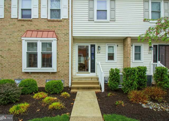 Property at 834 Society Hill Blvd, Cherry Hill, NJ 08003, 2 beds, 2.5 baths