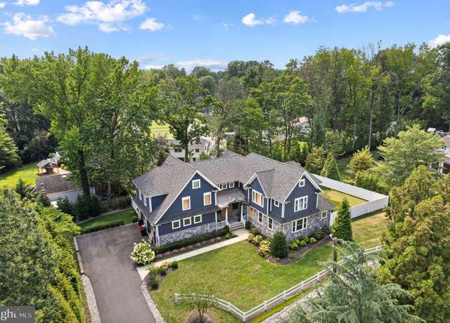 Property at 582 Jobel Dr, Haddonfield, NJ 08033, 5 beds, 4.5 baths