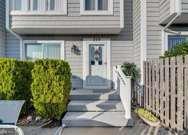 Property at 279 13th St, Avalon, NJ 08202, 3 beds, 2.5 baths