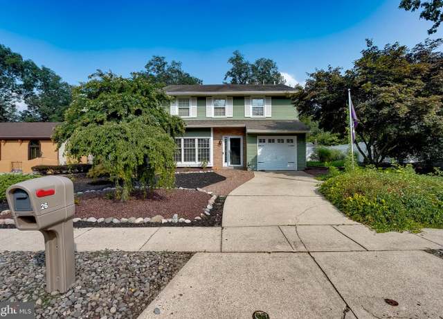 Property at 26 Old York Rd, Blackwood, NJ 08012, 3 beds, 1.5 baths
