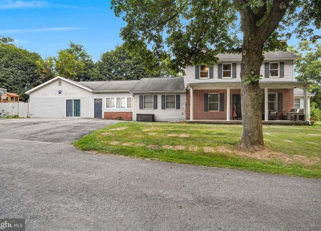 Property at 16 Hill Rd, Carlisle, PA 17015, 5 beds, 3.5 baths