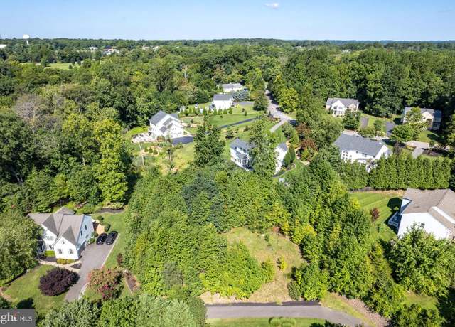Property at 1537 Grand Oak Ln, Garnet Valley, PA 19060