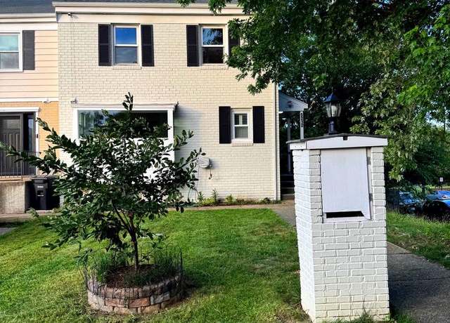 Property at 5212 Dover Pl, Alexandria, VA 22311, 4 beds, 3.5 baths