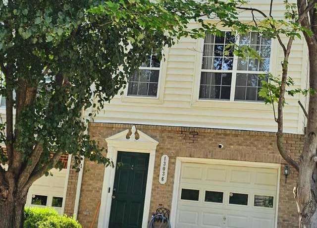 Property at 13036 Taxi Dr, Woodbridge, VA 22193, 3 beds, 3 baths