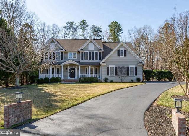 Property at 11913 Old Elm Ct, Spotsylvania, VA 22551, 4 beds, 4.5 baths