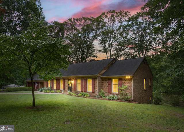 Property at 383 Monroe St, Montross, VA 22520, 3 beds, 2 baths