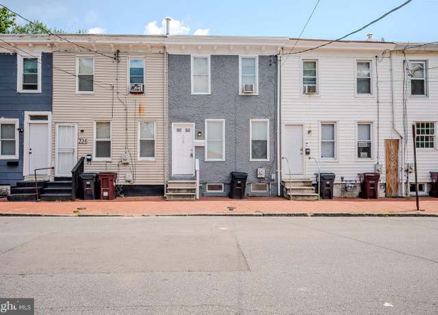 Property at 338 S Claymont St, Wilmington, DE 19801, 2 beds, 1 bath