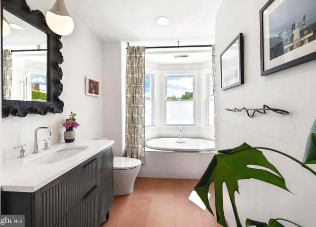 Property at 3409 Keswick Rd, Baltimore, MD 21211, 3 beds, 2.5 baths