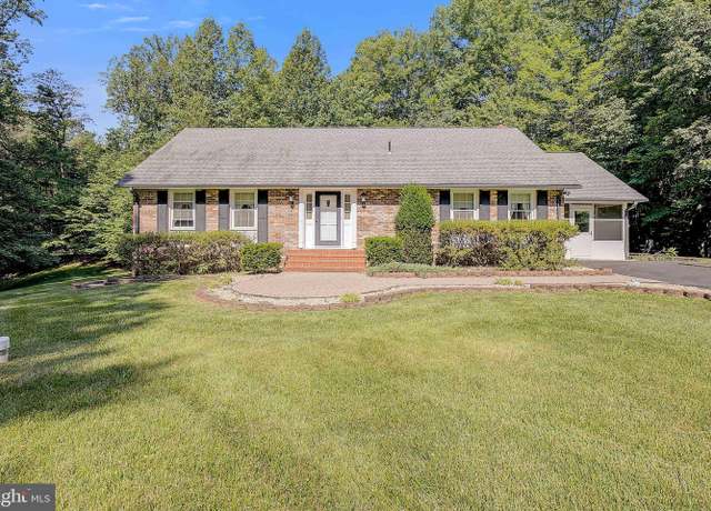 Property at 1750 Timber Ct, Huntingtown, MD 20639, 4 beds, 2.5 baths
