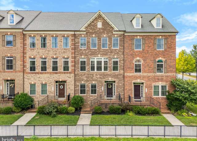 Property at 9114 Kenway Ln, Frederick, MD 21704, 3 beds, 3.5 baths
