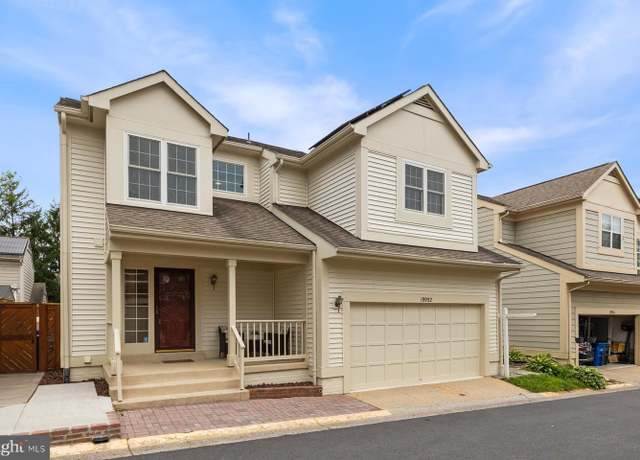 Property at 19902 Halfpenny Pl, Montgomery Village, MD 20886, 4 beds, 3.5 baths
