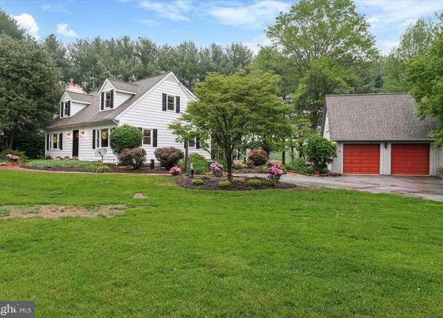 Property at 227 Parsons Rd, Landenberg, PA 19350, 3 beds, 1.5 baths