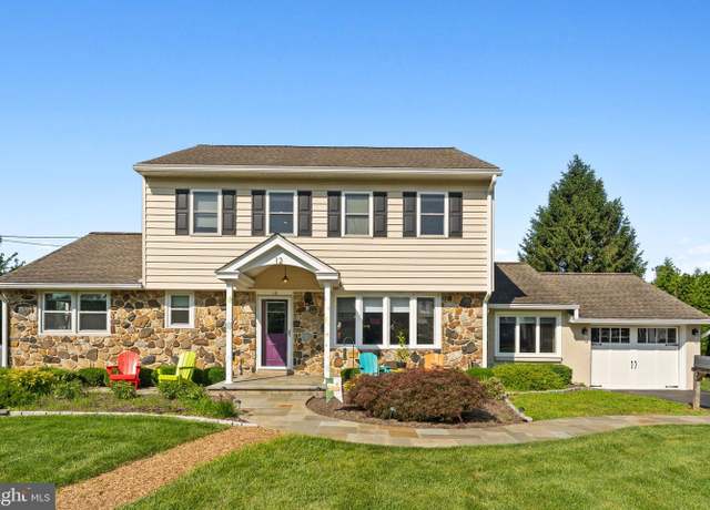 Property at 12 Crumley Ave, Malvern, PA 19355, 5 beds, 3 baths