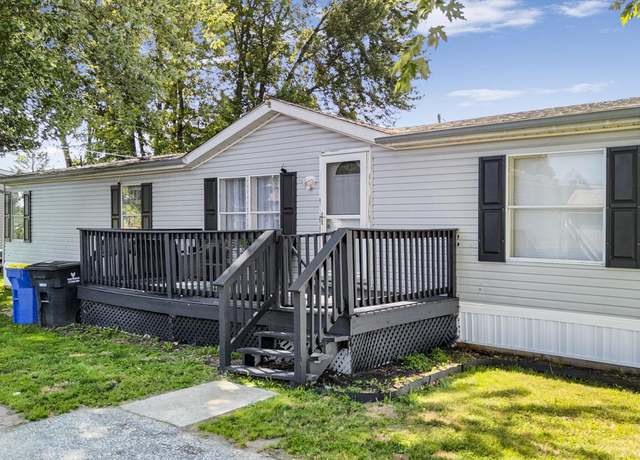 Property at 51 Gregory Cir, Honey Brook, PA 19344, 3 beds, 2 baths