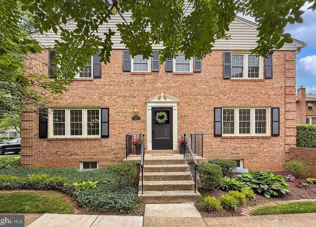 Property at 6569 Flagmaker Ct, Falls Church, VA 22042, 4 beds, 4 baths