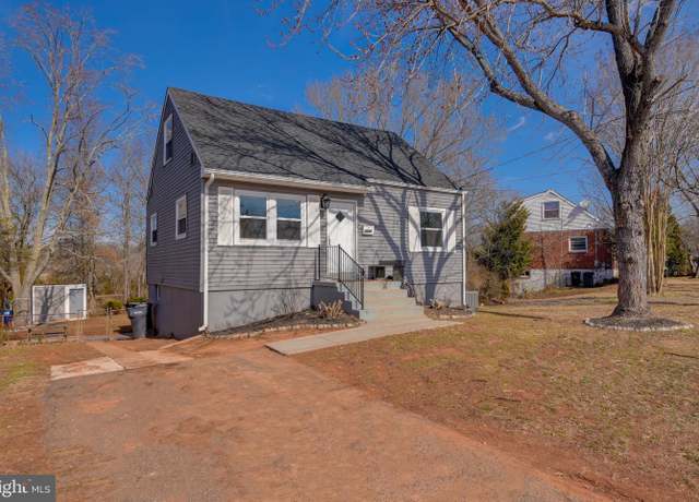 Property at 7530 Alleghany Rd, Manassas, VA 20111, 4 beds, 3 baths