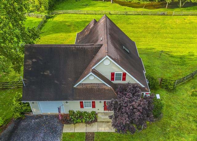 Property at 410 Counterfeit Way, Bunker Hill, WV 25413, 3 beds, 2 baths