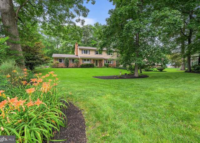 Property at 304 N Hickory Dr, Bear, DE 19701, 4 beds, 2.5 baths