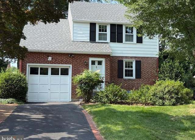 Property at 313 Nichols Ave, Wilmington, DE 19803, 3 beds, 2 baths