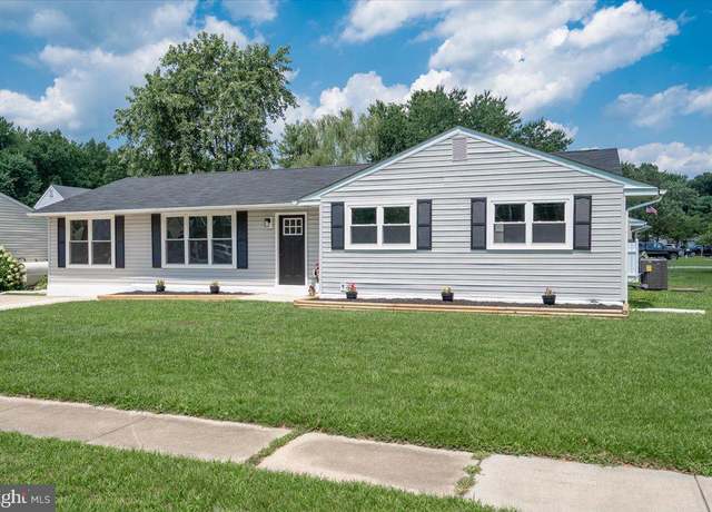 Property at 104 W Shady Dr, Newark, DE 19713, 3 beds, 1 bath