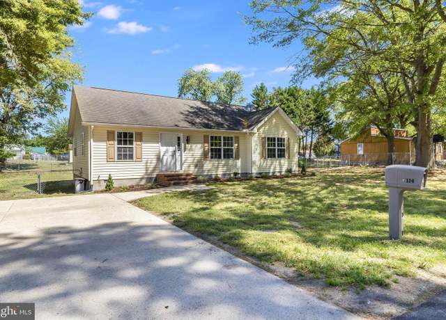Property at 114 E 6th St, Seaford, DE 19973, 3 beds, 2 baths