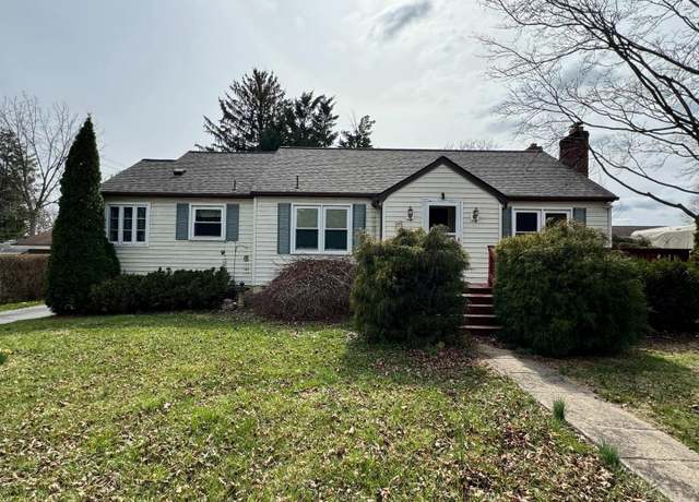 Property at 108 Paradise Ave, Mount Airy, MD 21771, 4 beds, 2 baths