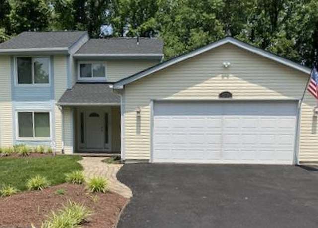 Property at 15211 Noblewood Ln, Bowie, MD 20716, 3 beds, 1.5 baths