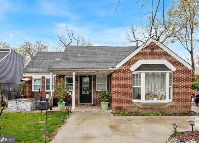 Property at 1201 Pacific Ave, Bristol, PA 19007, 3 beds, 3 baths