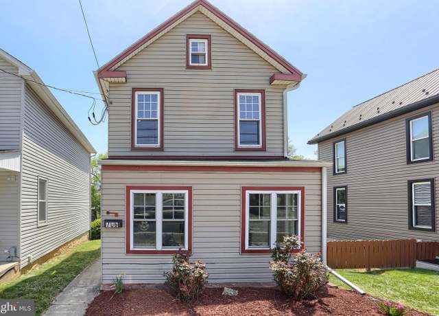 Property at 706 State St, Lemoyne, PA 17043, 2 beds, 1.5 baths