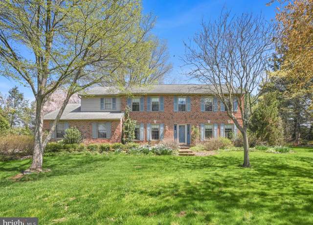 Property at 29 Church Rd, Lancaster, PA 17603, 4 beds, 2.5 baths