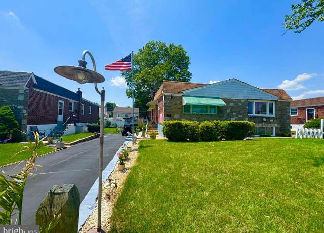 Property at 2010 Tomlinson Rd, Philadelphia, PA 19116, 3 beds, 1.5 baths