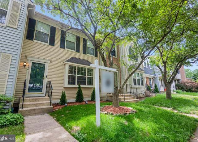 Property at 13646 Barren Springs Ct, Centreville, VA 20121, 3 beds, 2.5 baths