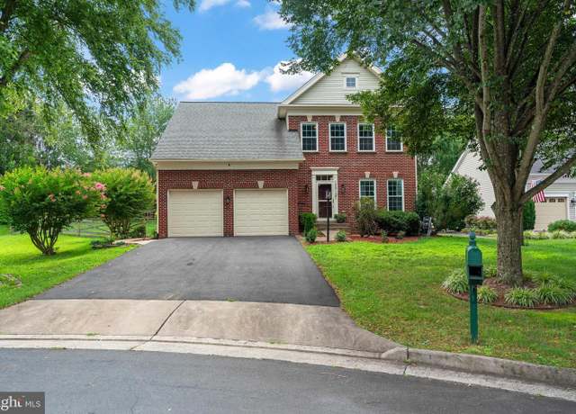 Property at 12215 Conveyor Ct, Bristow, VA 20136, 4 beds, 3.5 baths