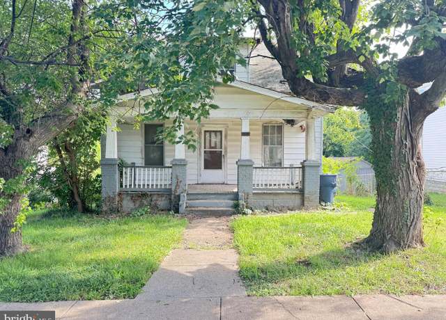 Property at 1617 Loudon Ave NW, Roanoke, VA 24018, 3 beds, 1 bath