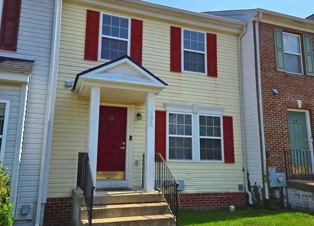 Property at 19 Litchfield Ln E, Martinsburg, WV 25405, 3 beds, 2.5 baths