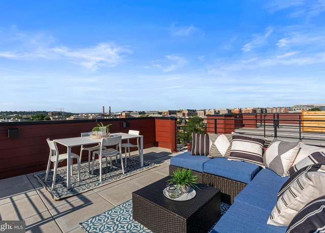 Property at 733 8th St SE #301, Washington, DC 20003, 2 beds, 1 bath