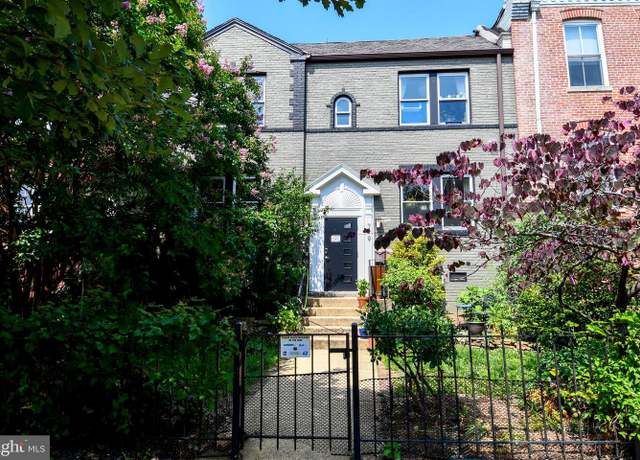 Property at 719 12th St SE #3, Washington, DC 20003, 2 beds, 3 baths