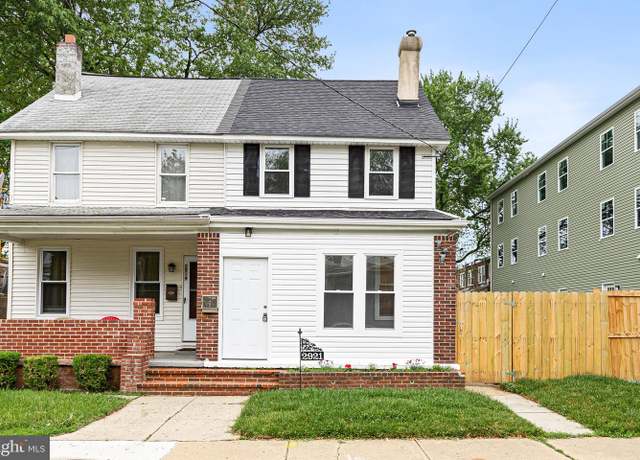 Property at 2921 N Monroe St, Wilmington, DE 19802, 3 beds, 1.5 baths