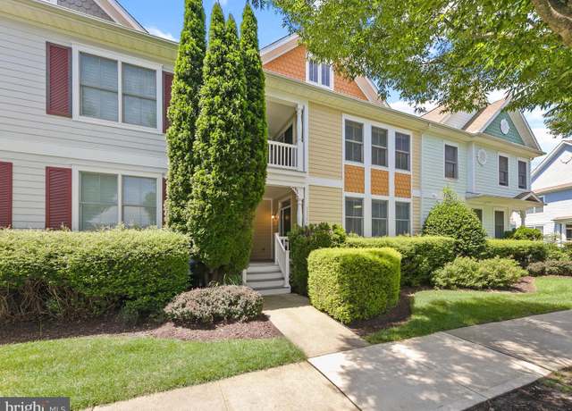 Property at 11136 Signature Blvd, Selbyville, DE 19975, 3 beds, 2.5 baths