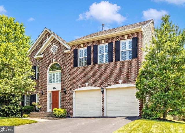Property at 6341 Claridge Dr N, Frederick, MD 21701, 4 beds, 3 baths