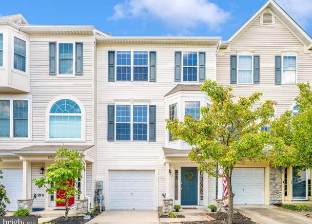 Property at 5743 Goldfinch Ct, Ellicott City, MD 21043, 3 beds, 2.5 baths