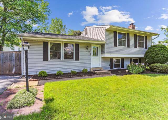 Property at 19110 Dowden Cir, Poolesville, MD 20837, 3 beds, 1.5 baths