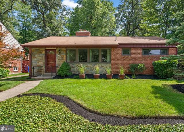Property at 6903 40th Ave, University Park, MD 20782, 3 beds, 2 baths