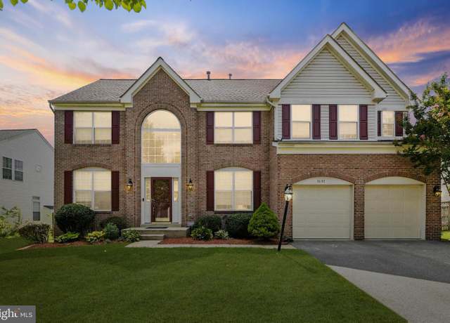 Property at 3102 Apple Green Ln, Bowie, MD 20716, 5 beds, 3.5 baths