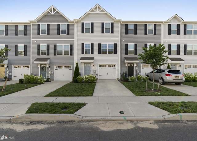 Property at 25-L Wendowski St, Beverly, NJ 08010, 3 beds, 2 baths